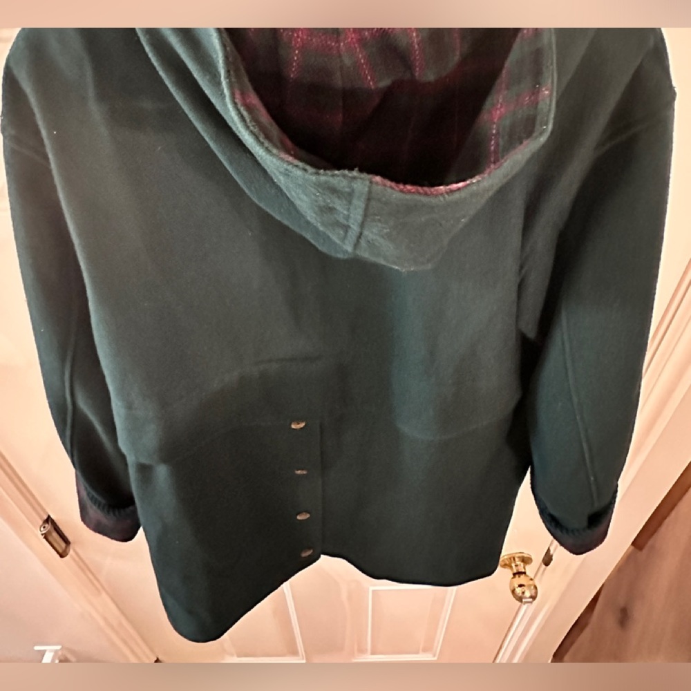 Herman Kay Women’s long Coat. Size 12. Wool-blend green w plaid hood - Picture 6 of 9
